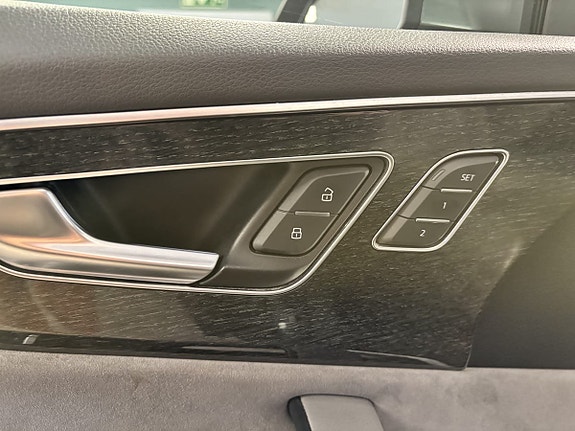 Audi Q8 13 of 19