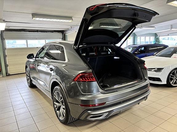 Audi Q8 7 of 19