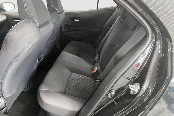 Toyota Corolla 10 of 11