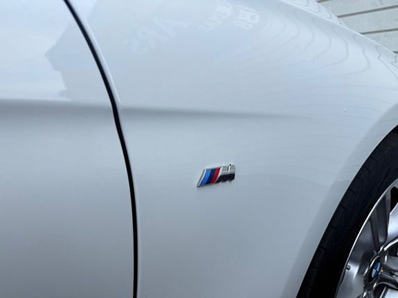 BMW 320i 6 of 20