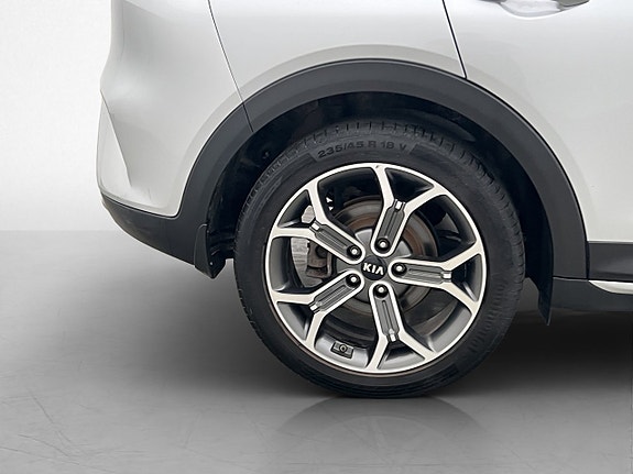 Kia XCeed 29 of 30