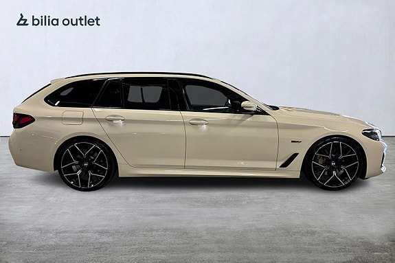 BMW 530e 7 of 29