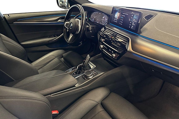 BMW 530e 15 of 29
