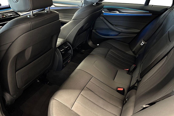 BMW 530e 25 of 29