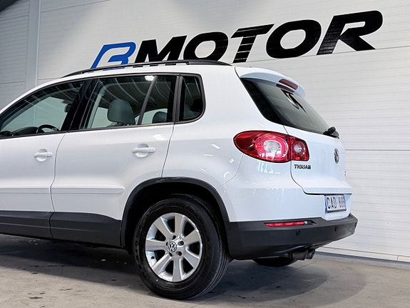 Volkswagen Tiguan 6 of 14