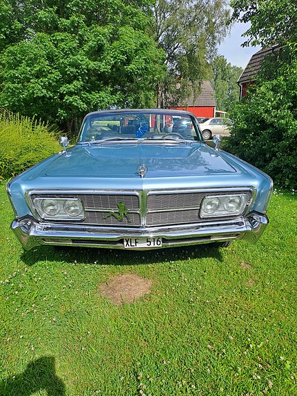 Chrysler Imperial 5 of 8