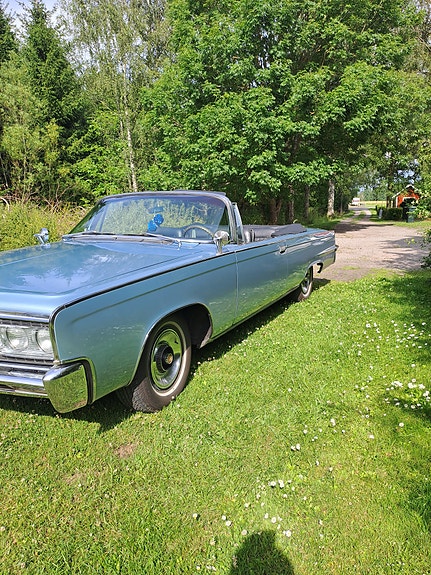 Chrysler Imperial 4 of 8