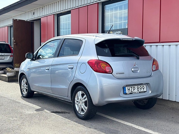 Mitsubishi Space Star 4 of 18