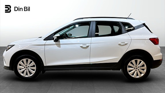 Seat Arona 2 of 18
