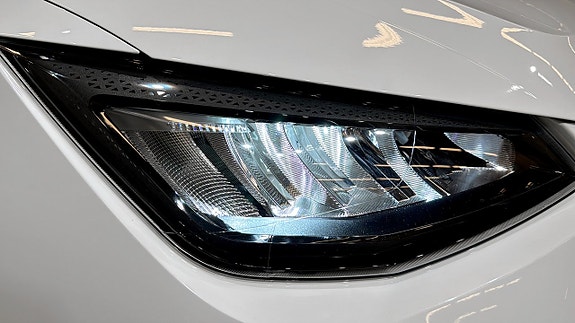 Seat Arona 14 of 18