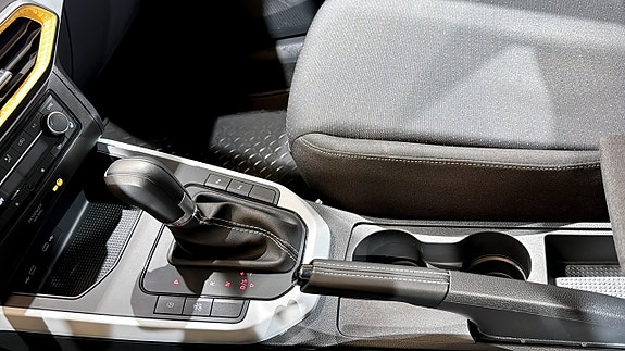 Seat Arona 18 of 18