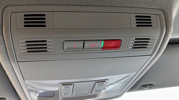 Seat Arona 17 of 18