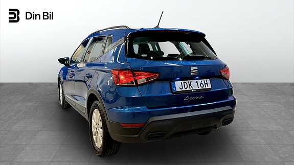 Seat Arona 3 of 18