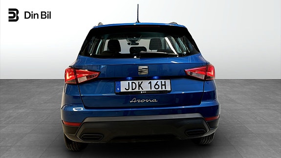 Seat Arona 5 of 18