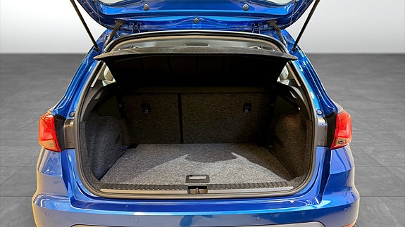 Seat Arona 12 of 18
