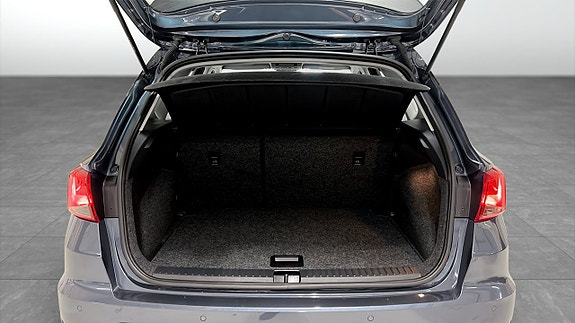 Seat Arona 12 of 18
