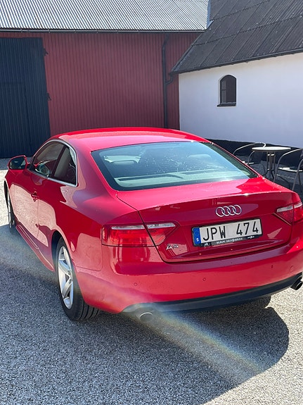 Audi A5 2 of 6