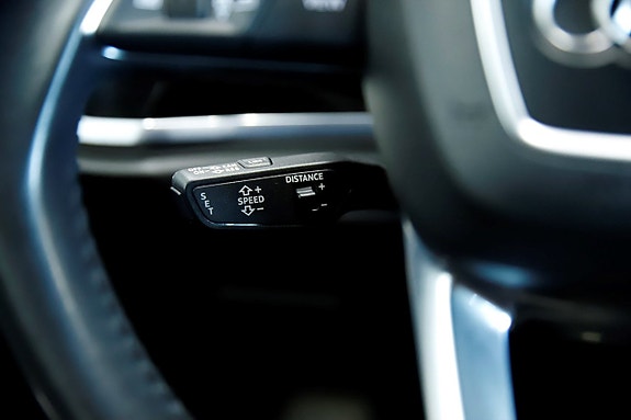 Audi Q3 10 of 15