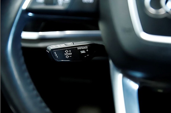 Audi Q3 10 of 15