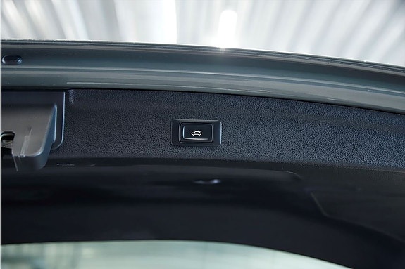 Audi Q3 14 of 15
