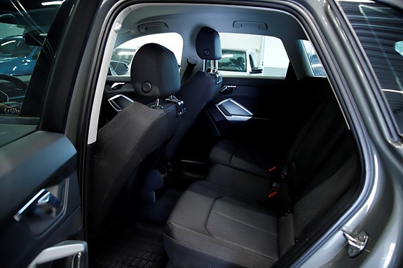Audi Q3 8 of 15