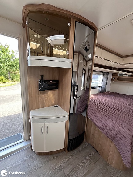Hobby 560 HOBBY WFU EXCELLENT AC / ALDE / MOVER 19 of 21