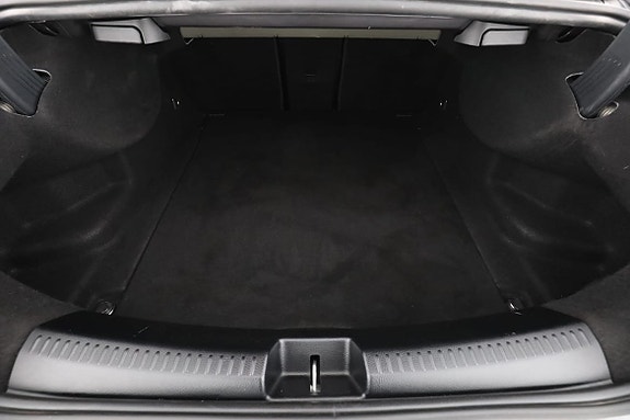Mercedes-Benz CLA200 18 of 30