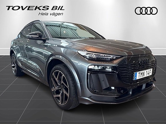 Audi Q6 e-tron 3 of 19