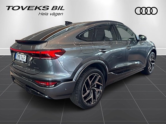 Audi Q6 e-tron 4 of 19
