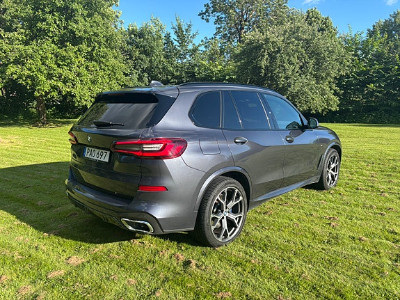 BMW X5 3 of 9