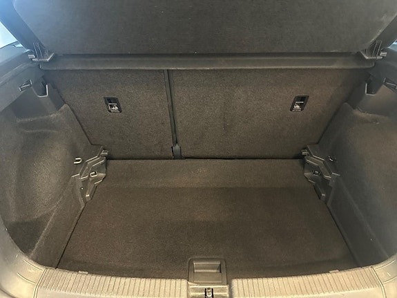 Volkswagen T-Cross 21 of 21