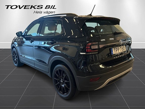 Volkswagen T-Cross 5 of 21