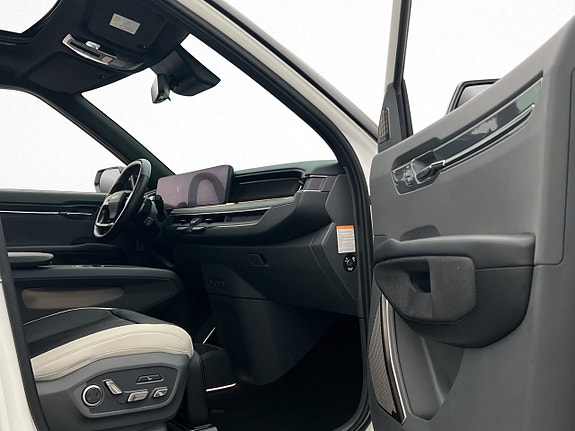 Kia EV9 27 of 30