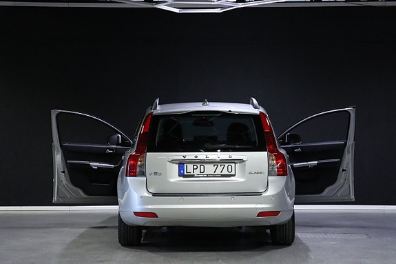 Volvo V50 8 of 22