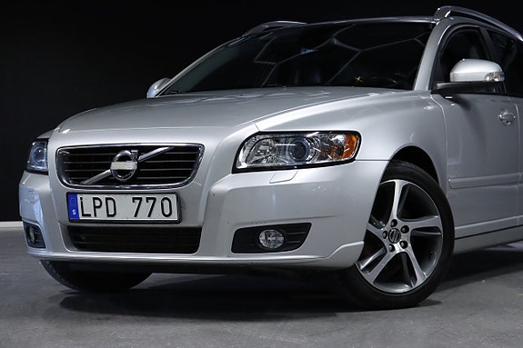 Volvo V50 5 of 22