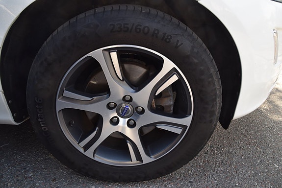 Volvo XC60 25 of 26
