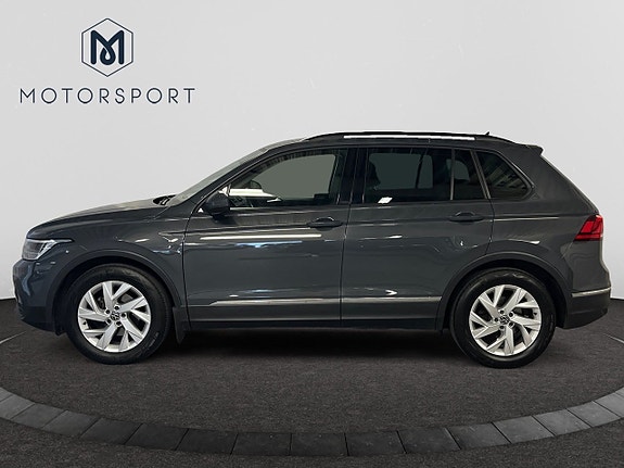 Volkswagen Tiguan 2 of 21