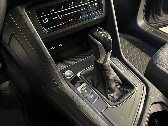 Volkswagen Tiguan 18 of 21