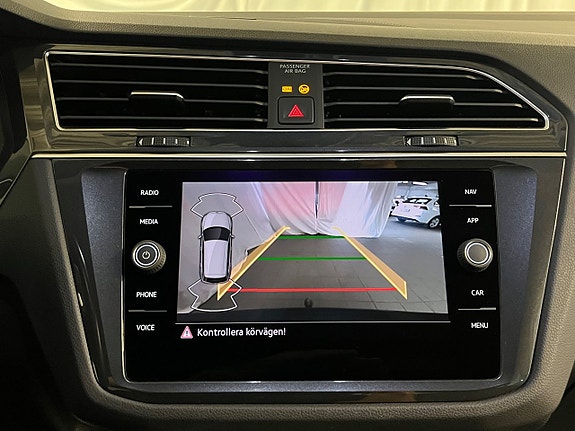 Volkswagen Tiguan 17 of 21