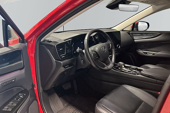 Lexus NX350h 6 of 14