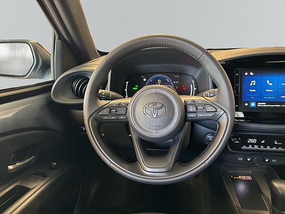 Toyota Aygo X 9 of 13