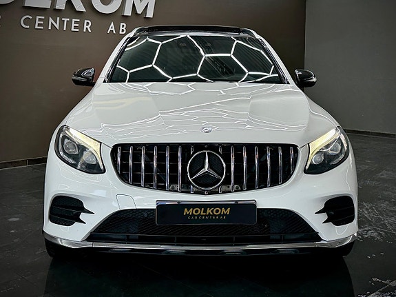 Mercedes-Benz GLC220 d 2 of 21