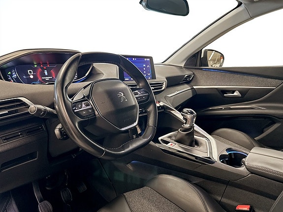 Peugeot 3008 4 of 15