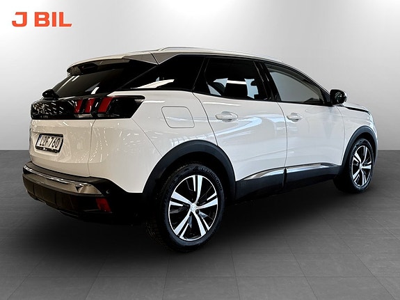 Peugeot 3008 3 of 15