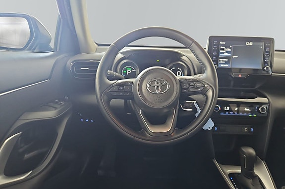 Toyota Yaris Cross 9 of 17