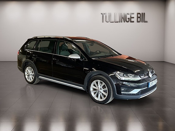 Volkswagen Golf Alltrack 7 of 24