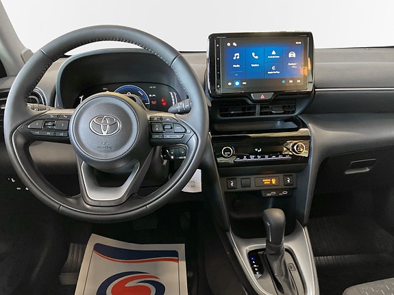 Toyota Yaris Cross 8 of 11