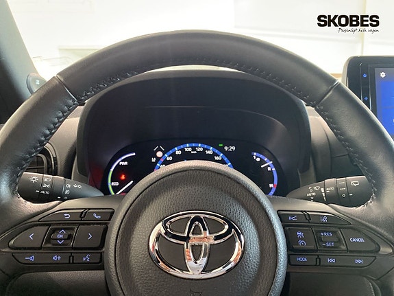 Toyota Yaris Cross 12 of 26