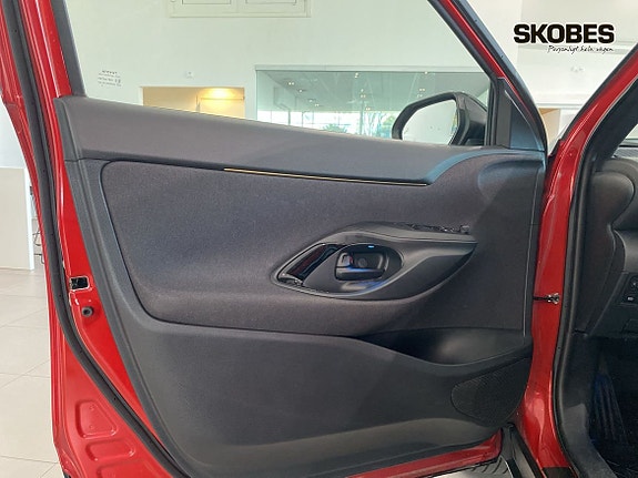 Toyota Yaris Cross 14 of 26