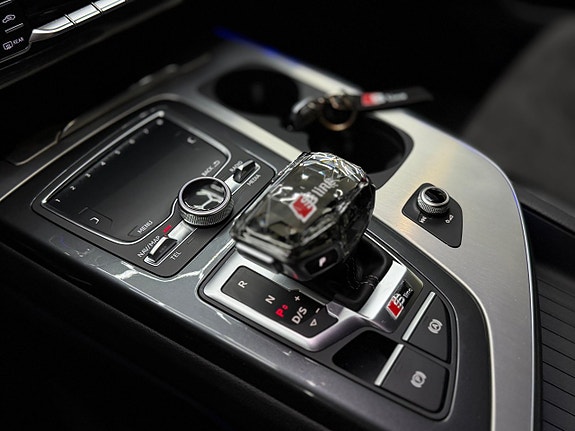 Audi Q7 13 of 27